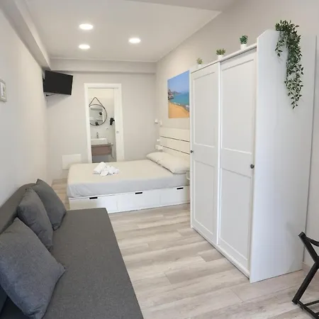 Ag Luxury Giardini-Naxos