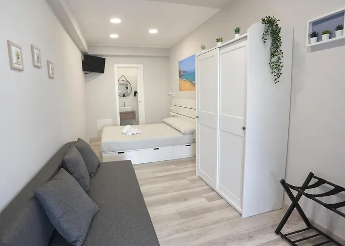 Ag Luxury Giardini-Naxos